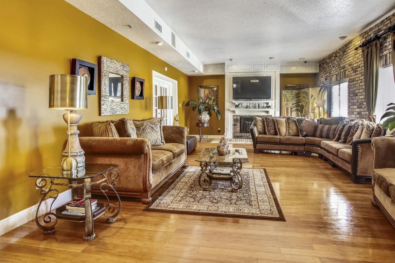 Lovely Only 15mins From Downtown Nola Holiday home New Orleans