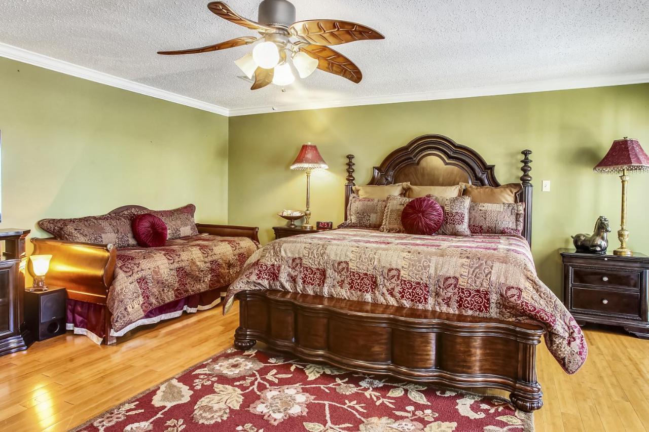 Holiday home Lovely Only 15mins From Downtown Nola *
