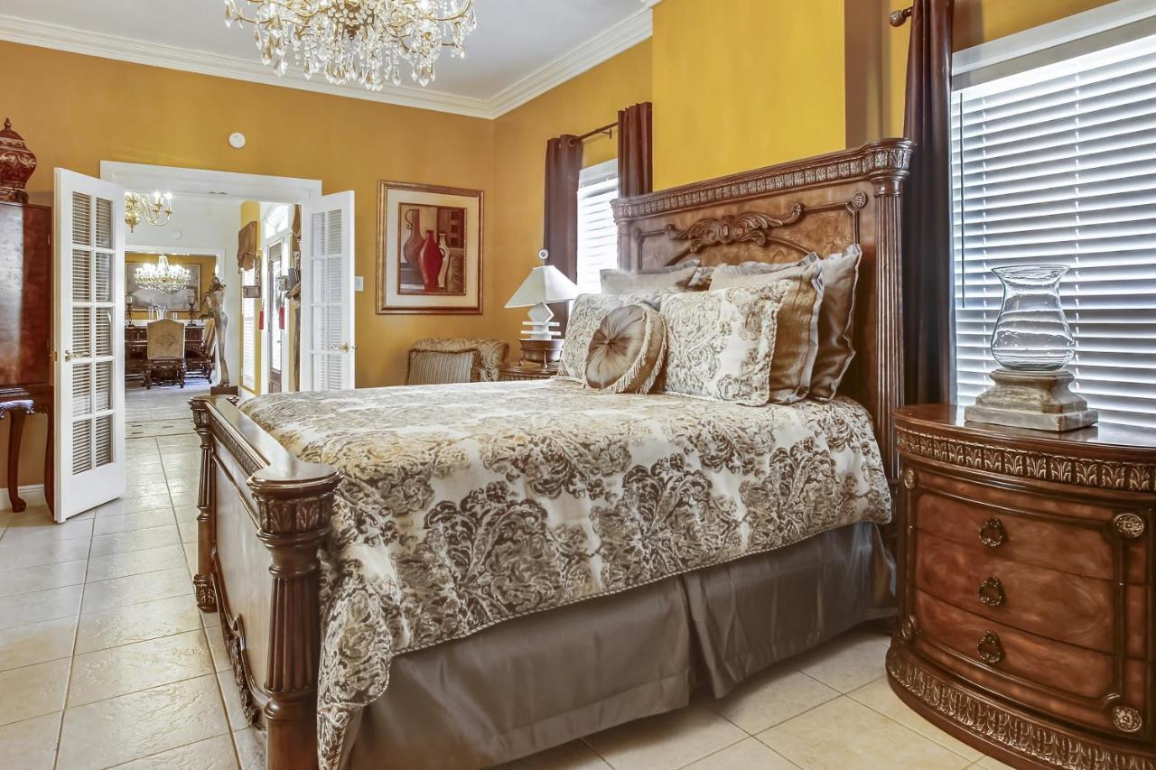 Lovely Only 15mins From Downtown Nola Holiday home New Orleans